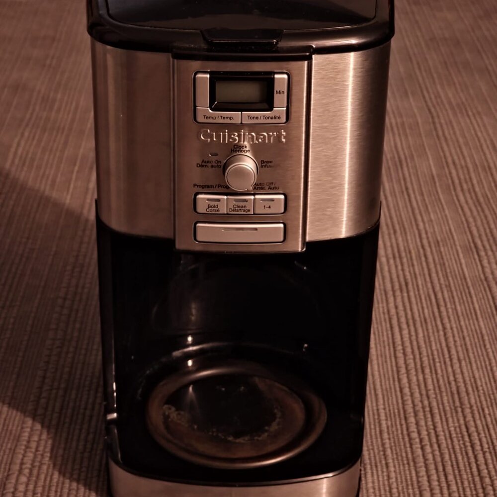 CUISINART COFFEE MACHINE - EXCELLENT CONDITION - $50